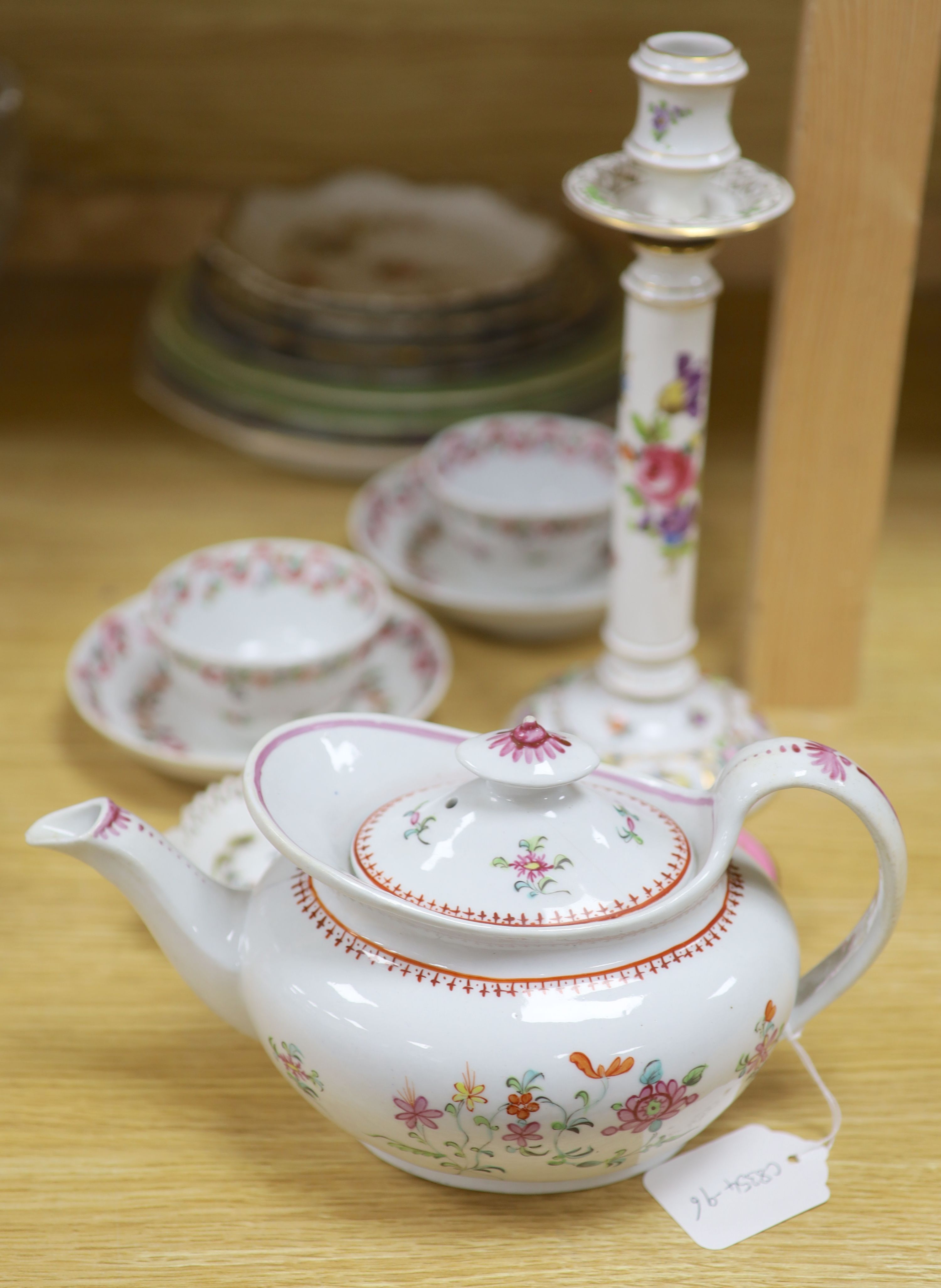 An early 19th century Newhall pattern 594 teapot, two pairs of Newhall tea bowls and saucers and mixed ceramics